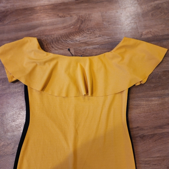 BooHoo Women's Mustard Yellow Ruffle Collared Short Sleeve Dress Size 20 - Picture 4 of 5